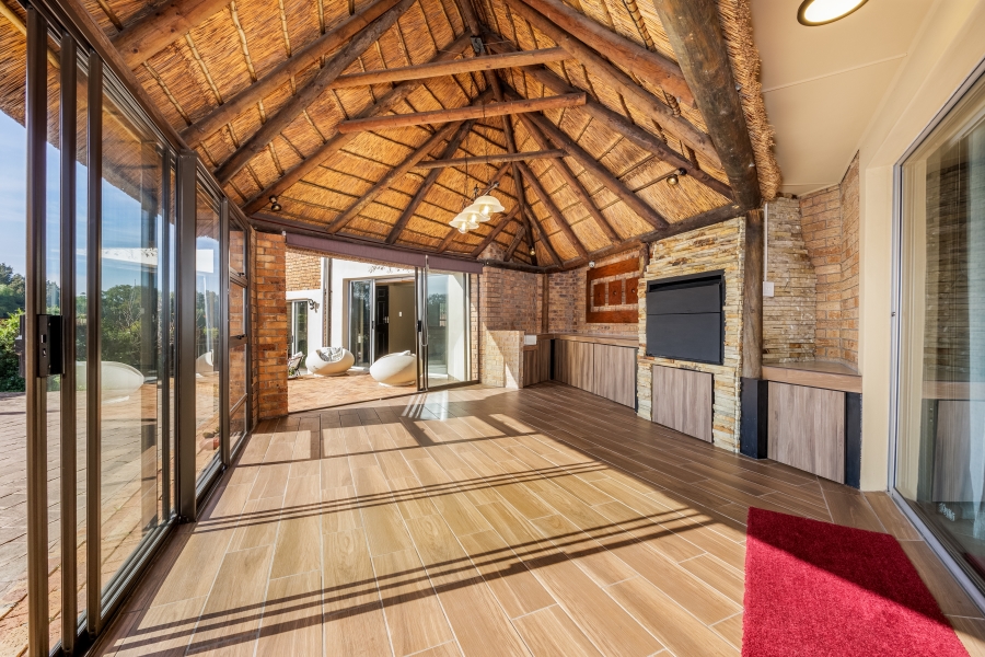 7 Bedroom Property for Sale in Eversdal Heights Western Cape